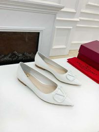 Picture of Valentino Shoes Women _SKUfw109897751fw